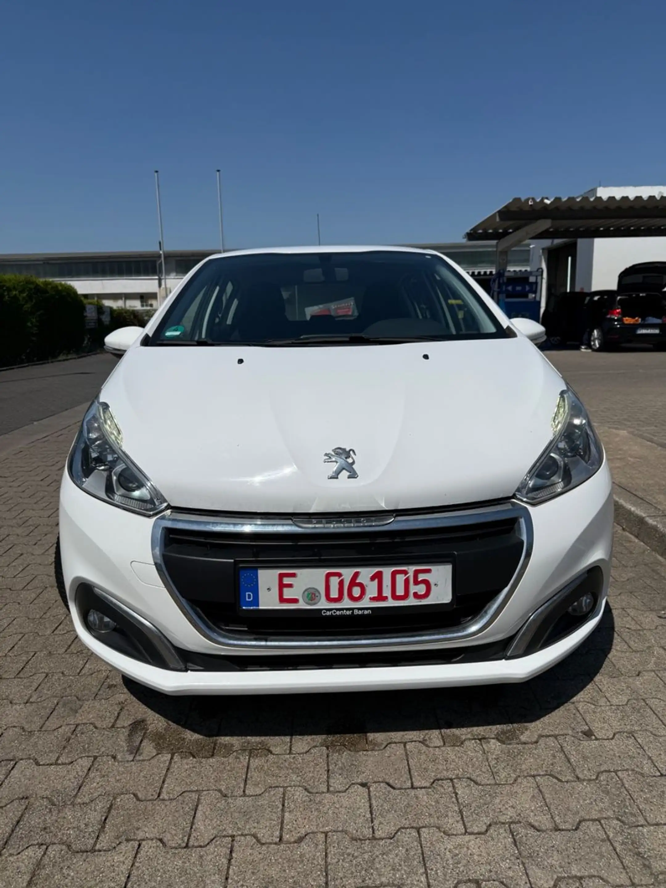 Peugeot 208 Active PDC LED TEMP DISPLAY — photo 2