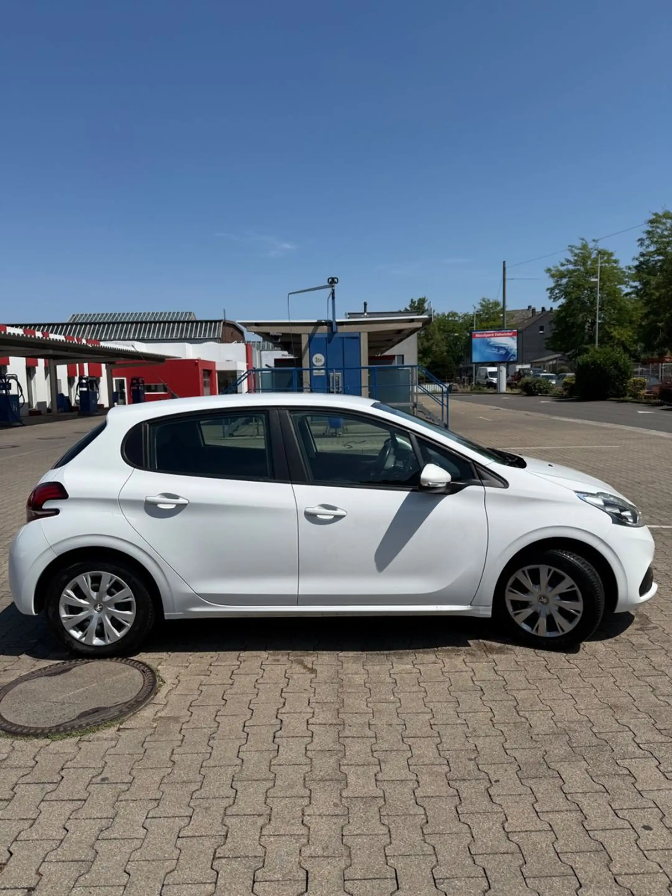 Peugeot 208 Active PDC LED TEMP DISPLAY — photo 4