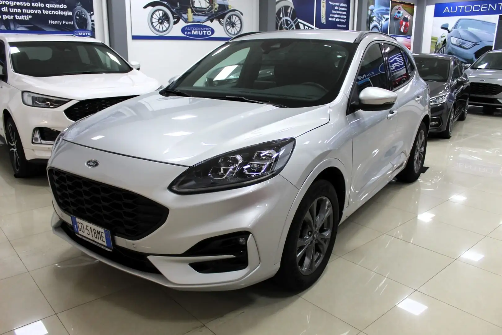 Ford Kuga 1.5 ecoboost ST-Line X 2wd 150cv Silver - 1
