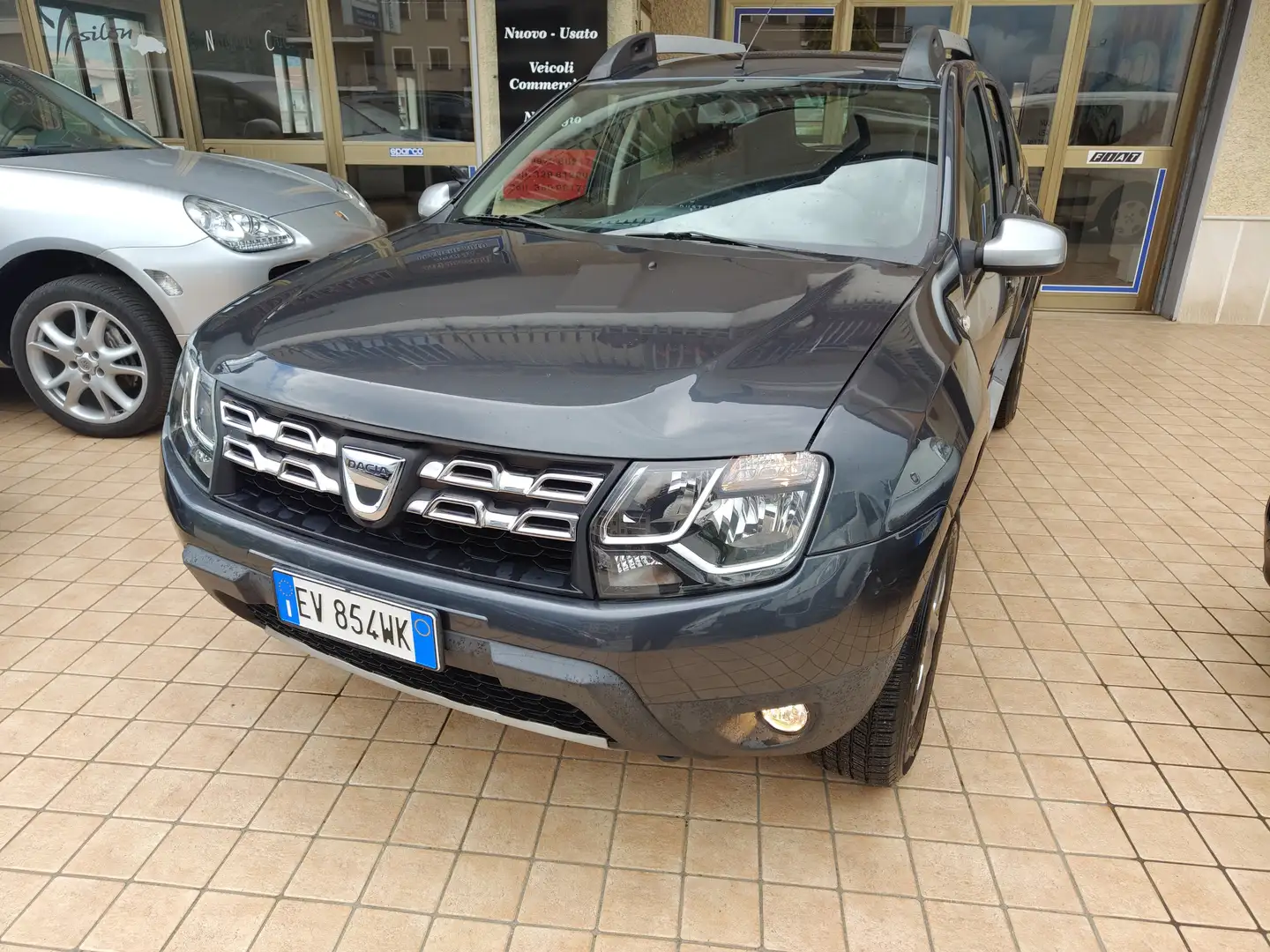 Dacia Duster Duster I 2014 1.6 Laureate Gpl 4x2 105cv Gris - 2