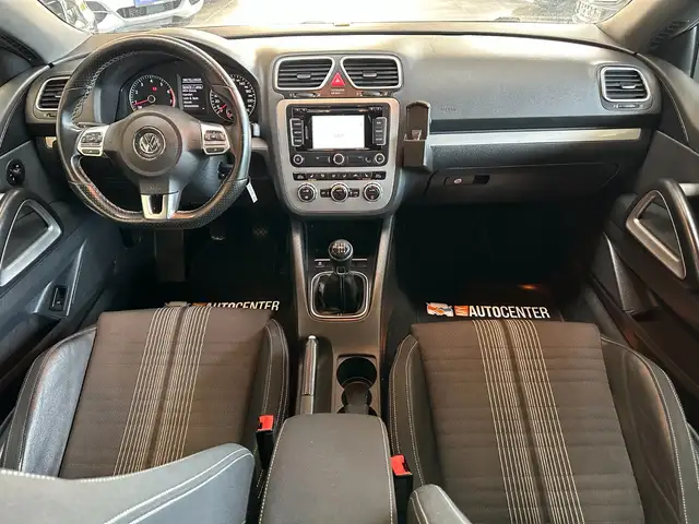 Volkswagen Scirocco view 8