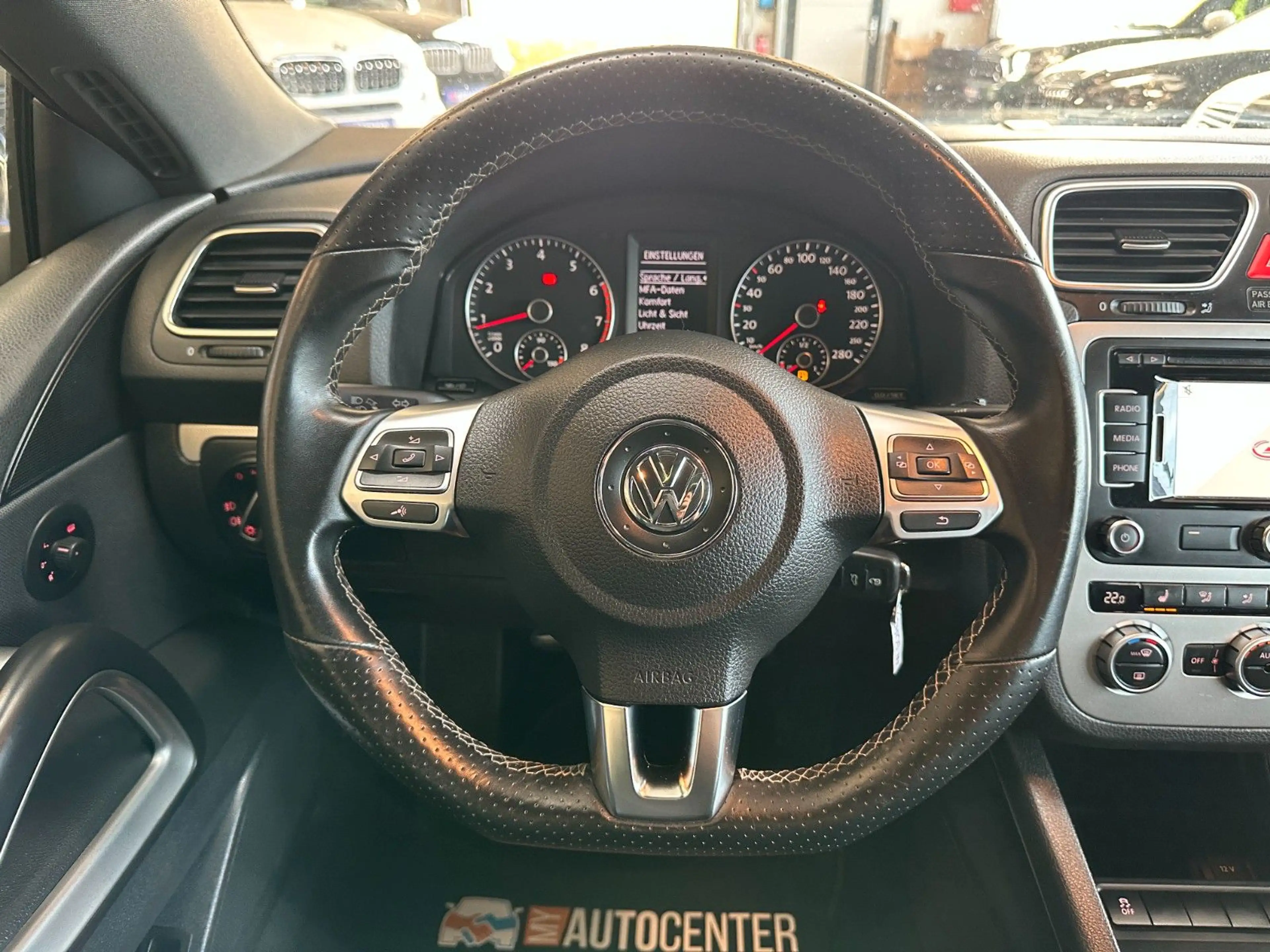 Volkswagen Scirocco *PANORAMA*NAVI*PDC*KLIMA*2-ZONEN* — photo 9