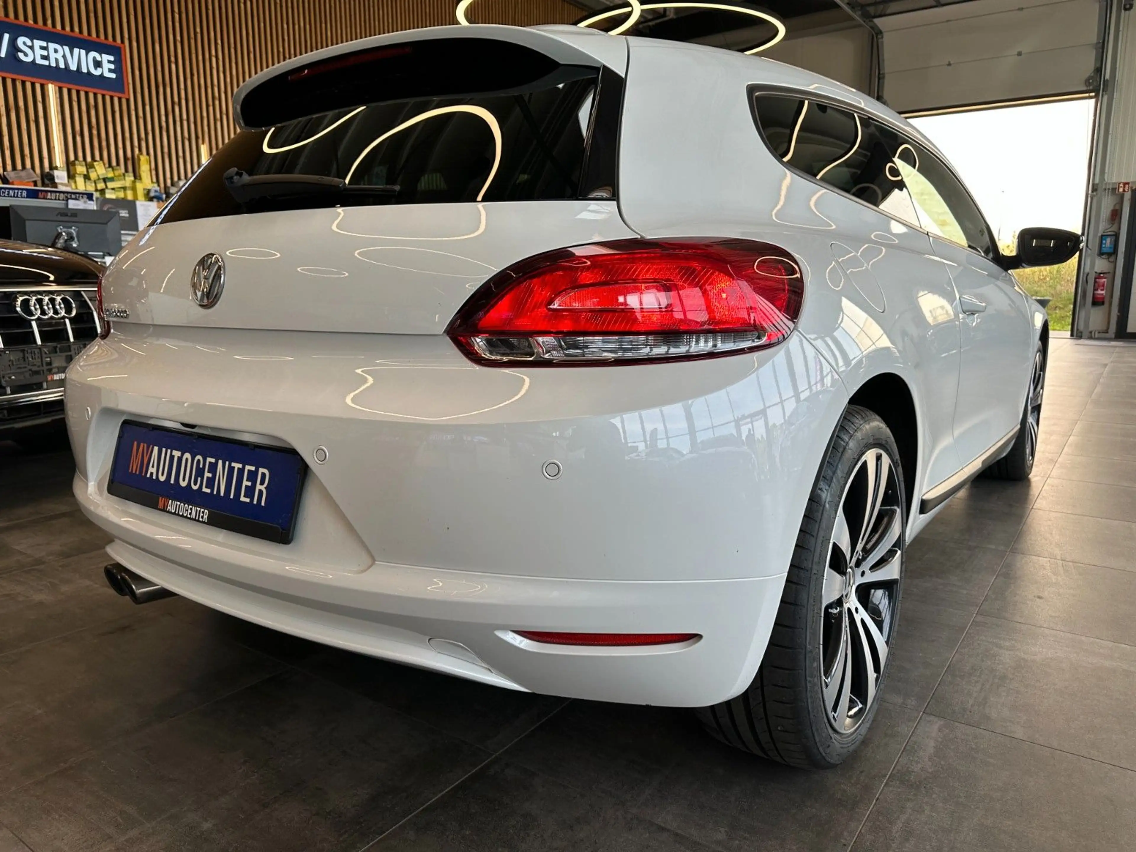 Volkswagen Scirocco *PANORAMA*NAVI*PDC*KLIMA*2-ZONEN* — photo 2