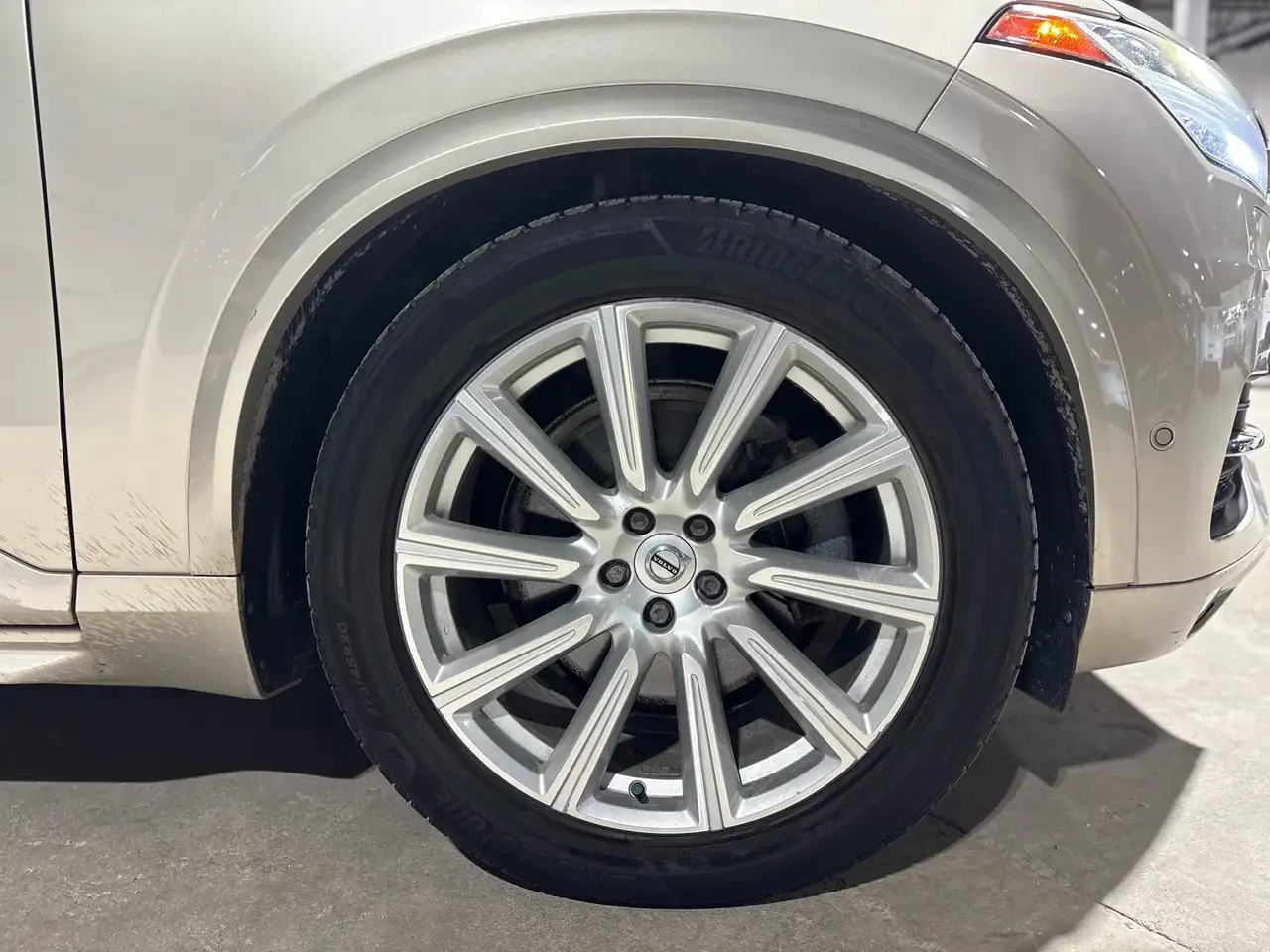 Volvo XC90 снимка Volvo XC90