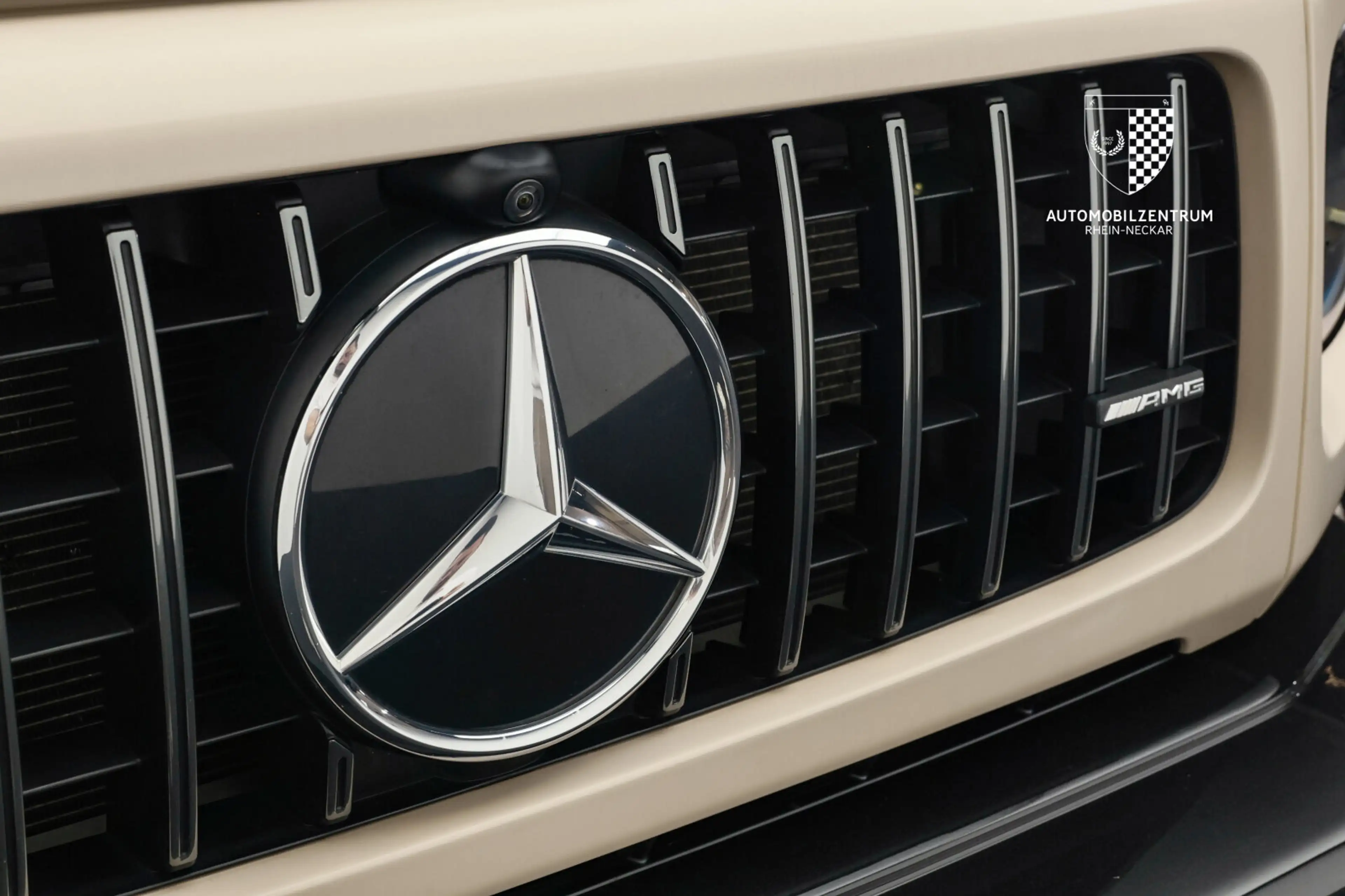 Mercedes-Benz G 63 AMG G 63 AMG Jäger Invictus DriversPkg/Multikontur — photo 11