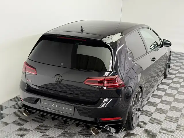 Volkswagen Golf view 6
