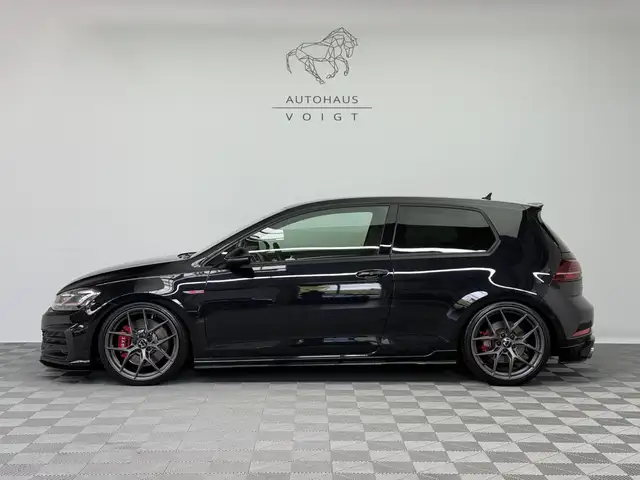 2019 Volkswagen Golf in Black for sale