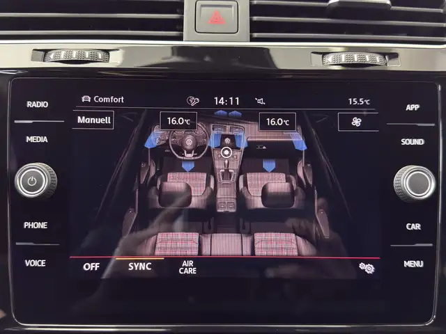 Volkswagen Golf view 19