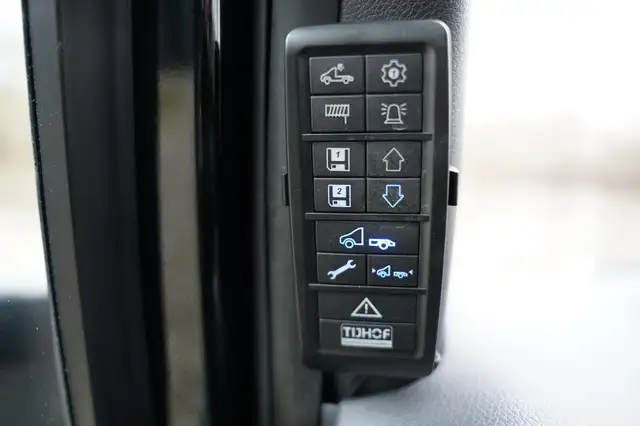 Mercedes-Benz Sprinter view 14