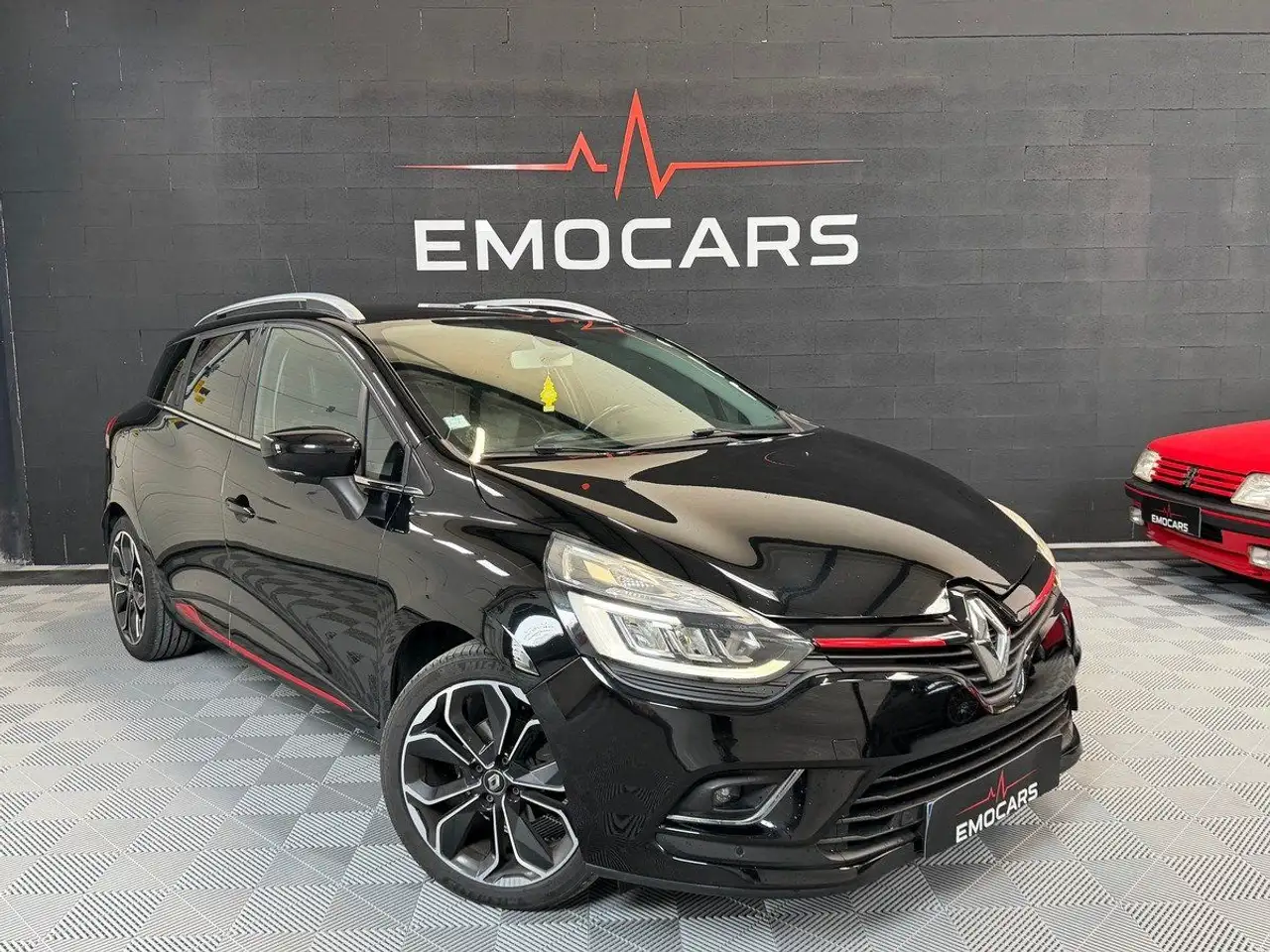Renault Clio IV ESTATE INTENS 1.5 dci 110ch