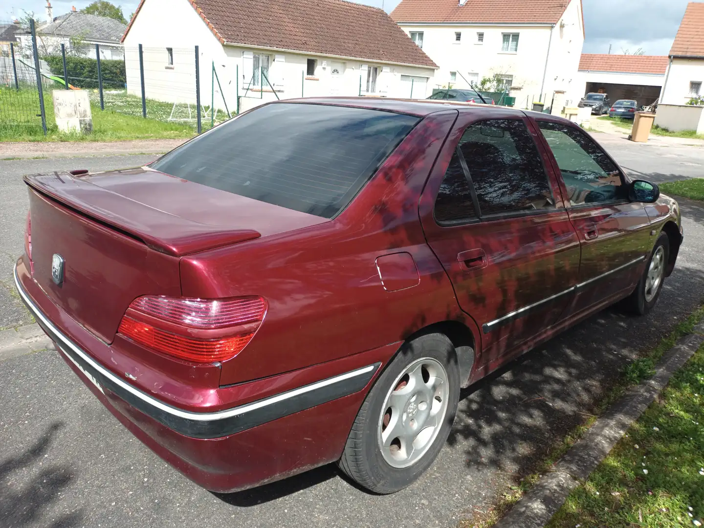 Peugeot 406 2.0 HDi - 110 ST Rosso - 1