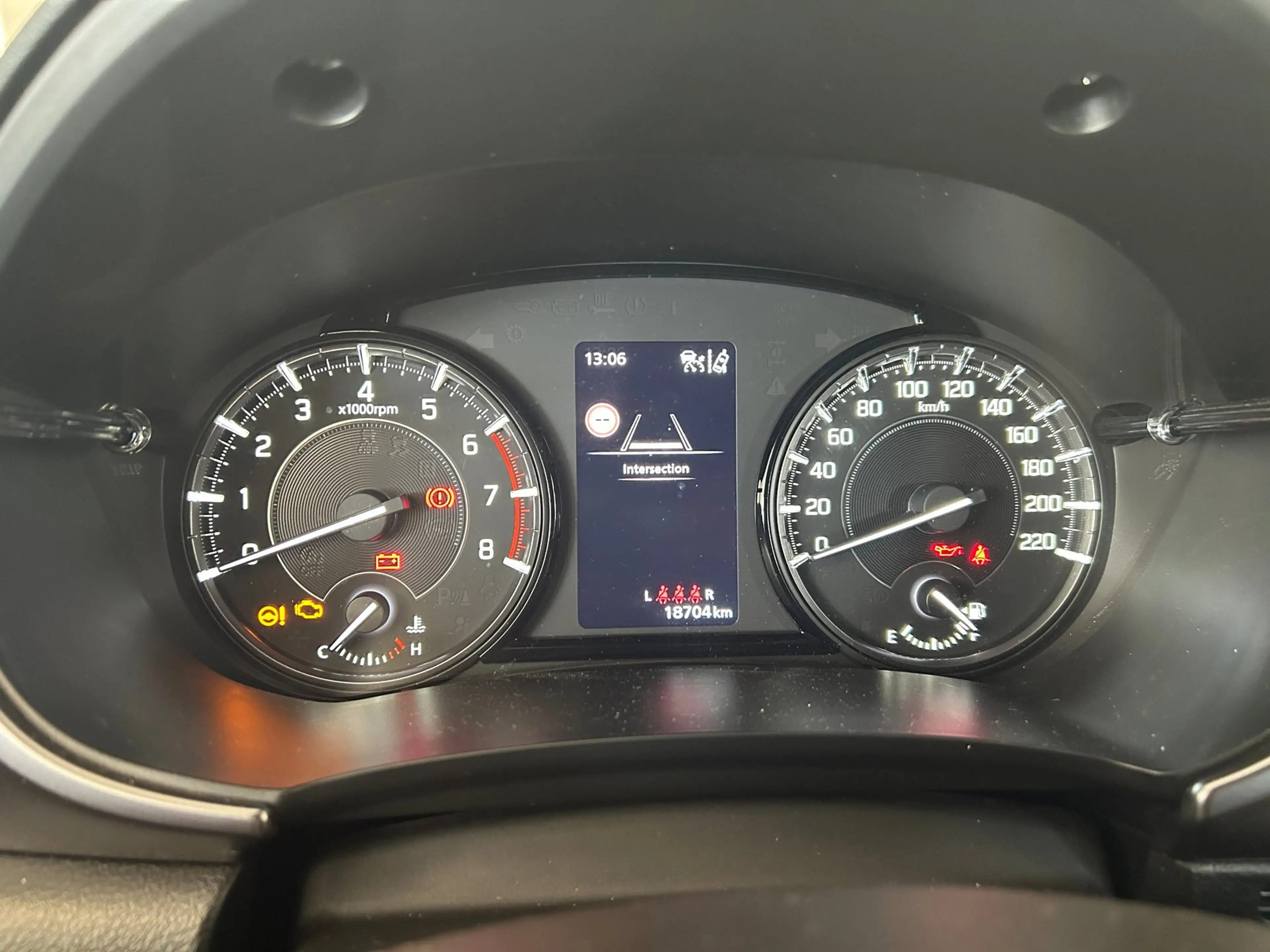 Suzuki Vitara 1.4 Boosterjet Select Smart Hybrid | Carplay| Trek — photo 14