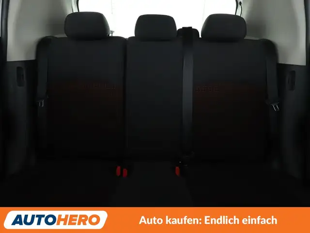 Mitsubishi Space Star view 15