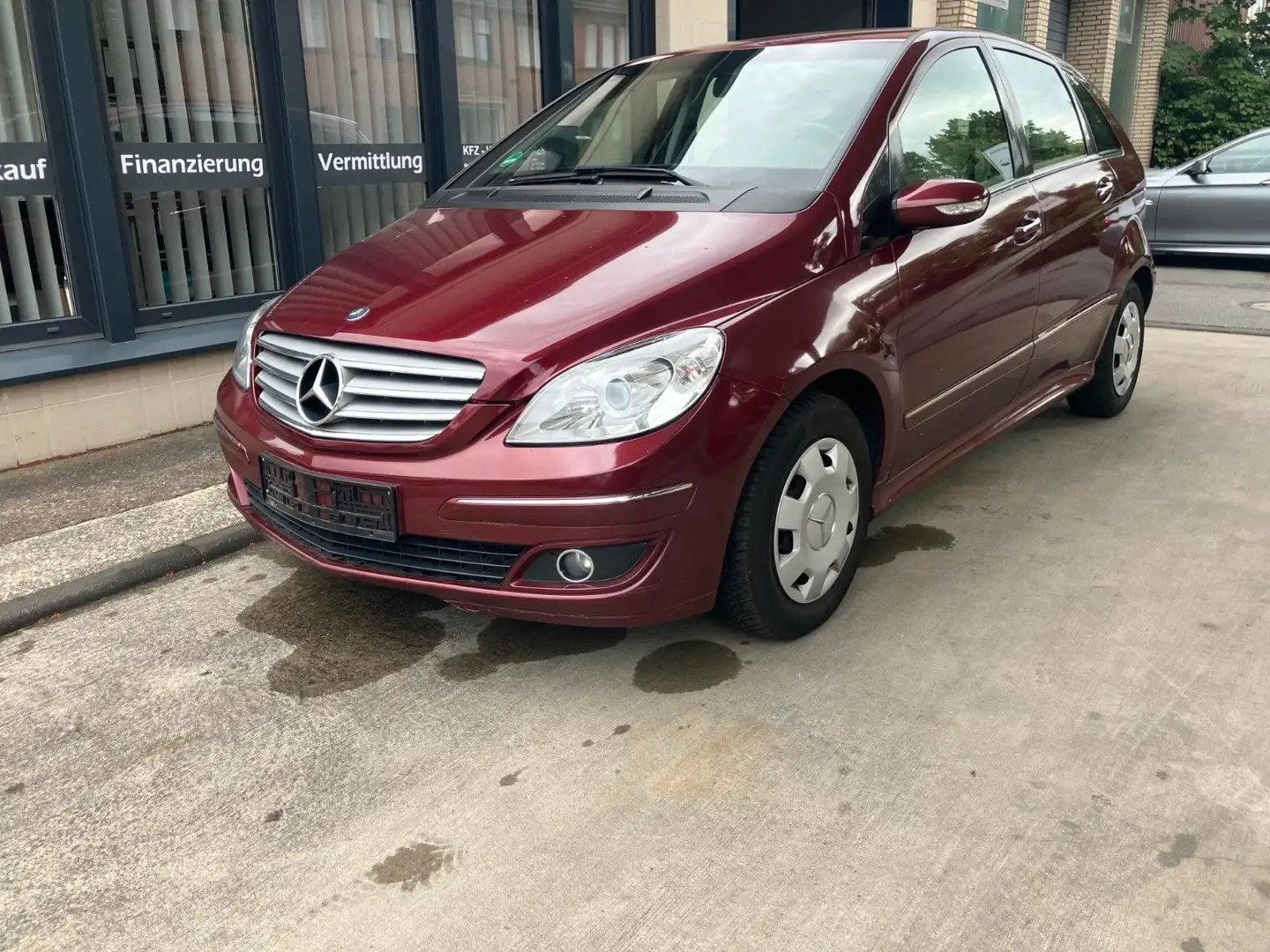 Mercedes-Benz B 170 Automatik Red - 1