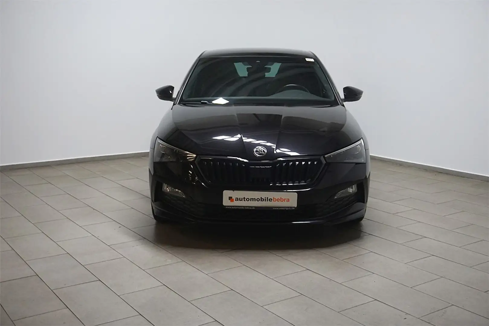 Skoda Scala 1.5TSI DSG Monte Carlo Virtual Pano Navi Zwart - 2