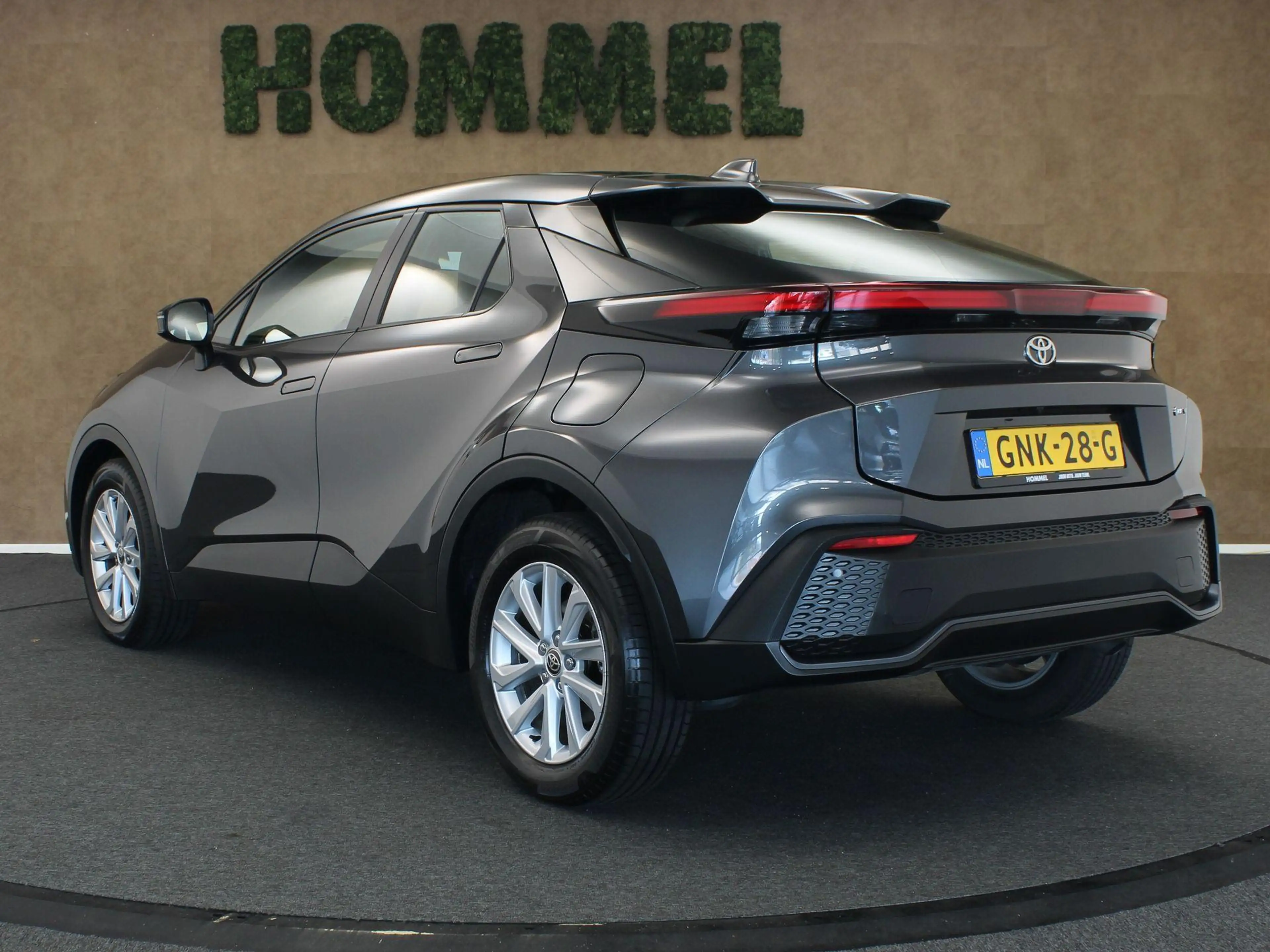 Toyota C-HR 1.8 Hybrid 140 Active - ORIGINEEL NEDERLANDSE AUTO — photo 2