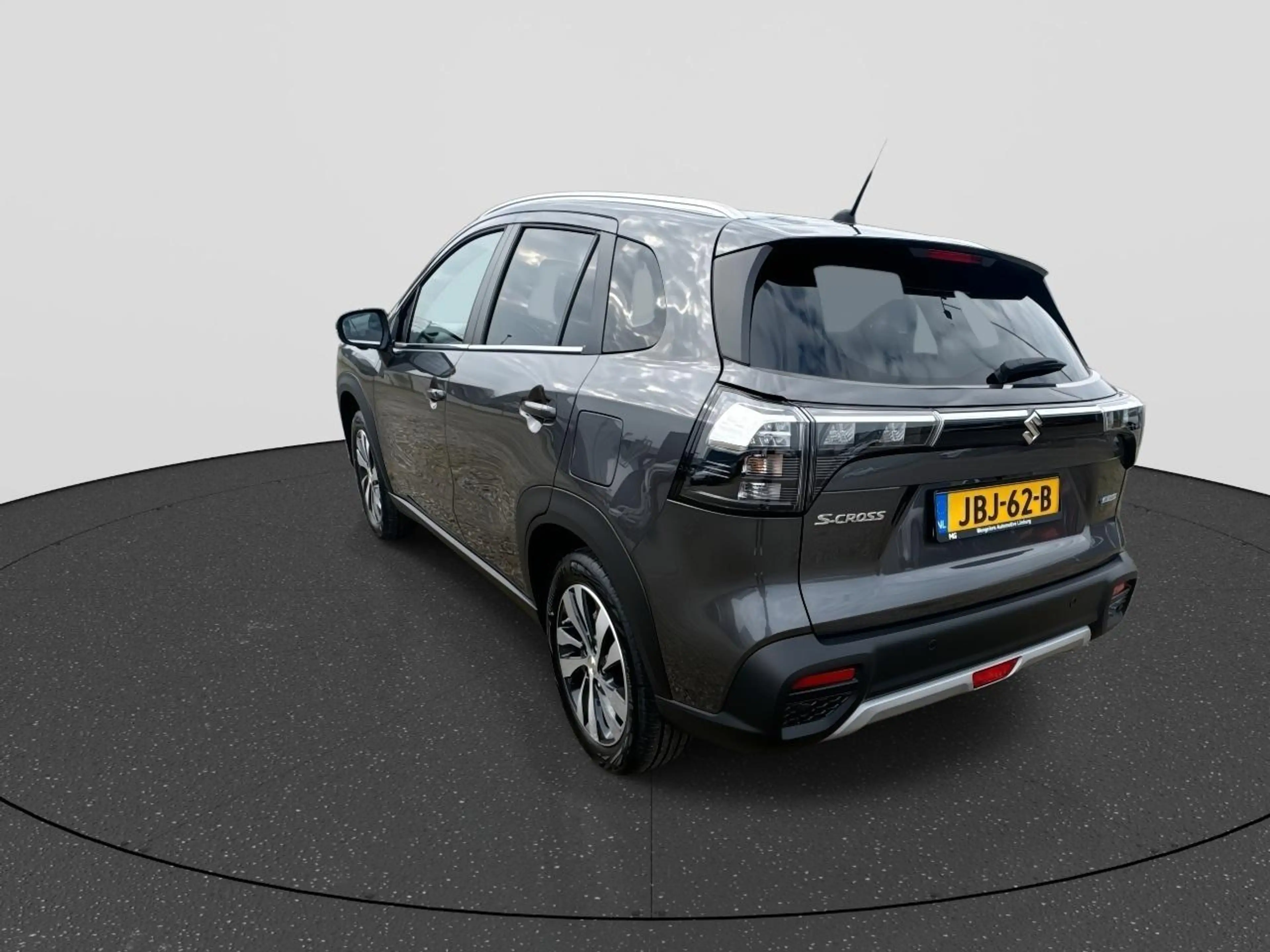Suzuki S-Cross 1.4 Boosterjet Style Hybrid | Rijklaar | Apple Car — photo 5