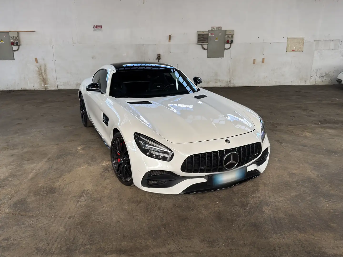 Mercedes-Benz AMG GT AMG GT - C190 4.0 Night Edition 530cv auto Bianco - 1