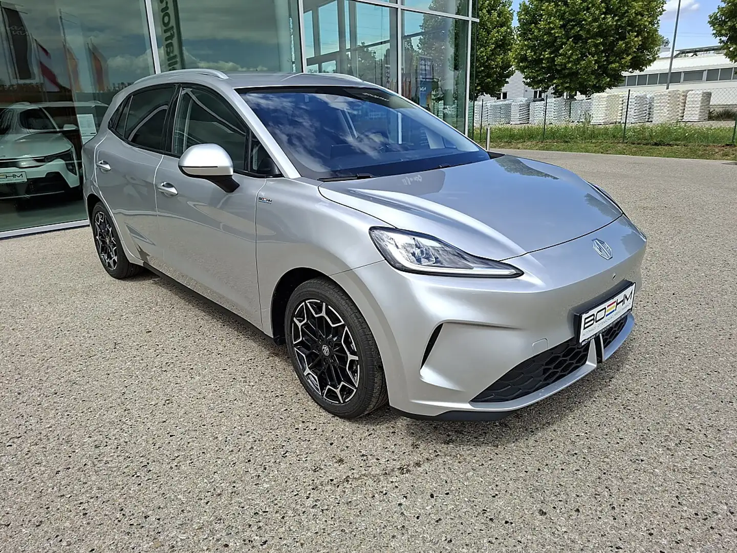 MG MG4 EV Urban 54 kWh Luxury Silber - 2