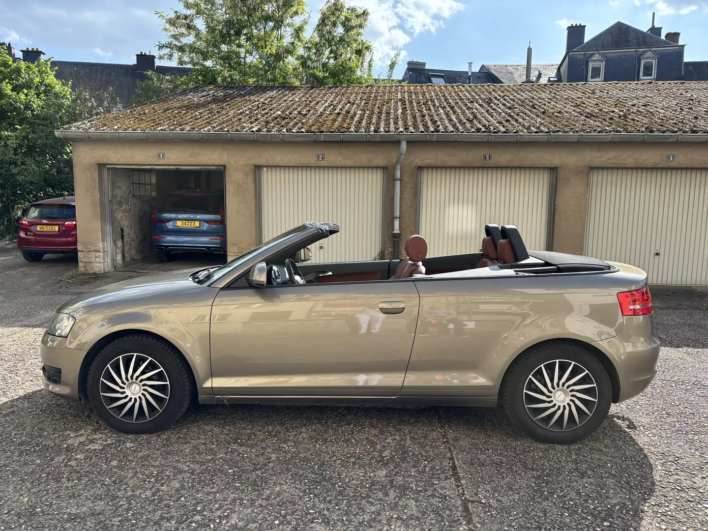 Audi A3 Cabriolet 1.8 TFSI S tronic Ambition Bronze - 2