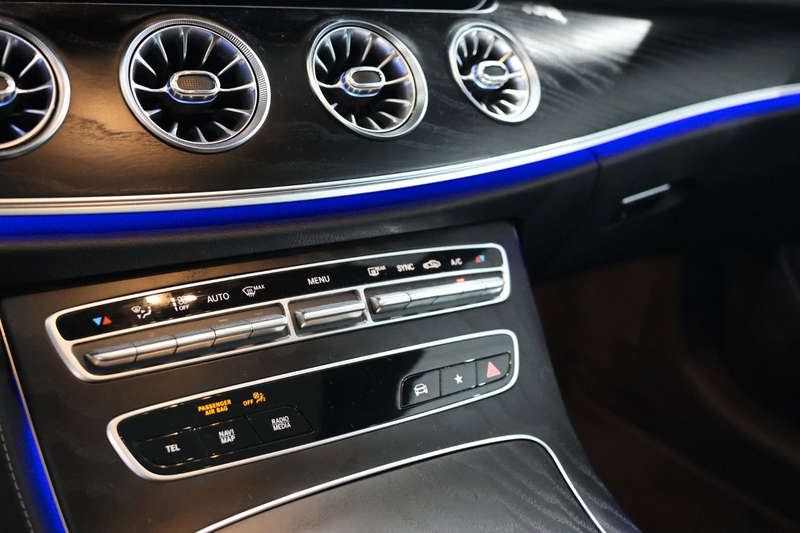 Mercedes-Benz E 200 Coupe AMG Pano*360*ACC*Night*MBeam — photo 20