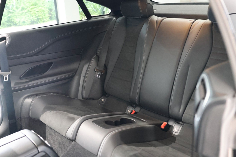 Mercedes-Benz E 200 Coupe AMG Pano*360*ACC*Night*MBeam — photo 30