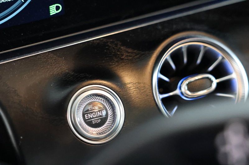 Mercedes-Benz E 200 Coupe AMG Pano*360*ACC*Night*MBeam — photo 24