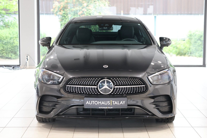 Mercedes-Benz E 200 Coupe AMG Pano*360*ACC*Night*MBeam — photo 2