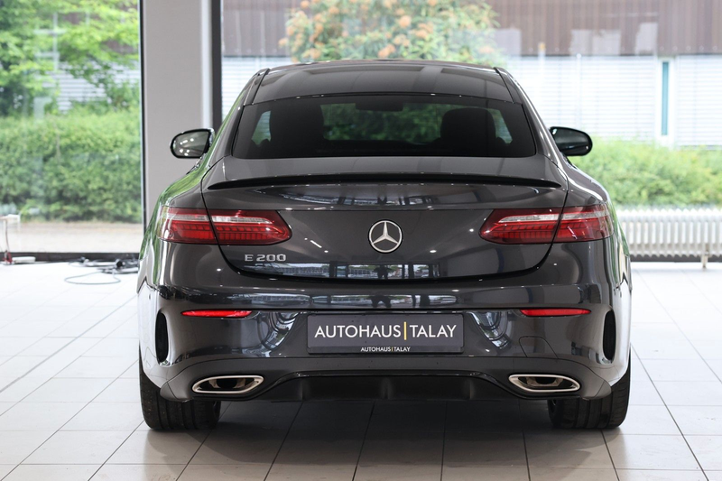Mercedes-Benz E 200 Coupe AMG Pano*360*ACC*Night*MBeam — photo 4