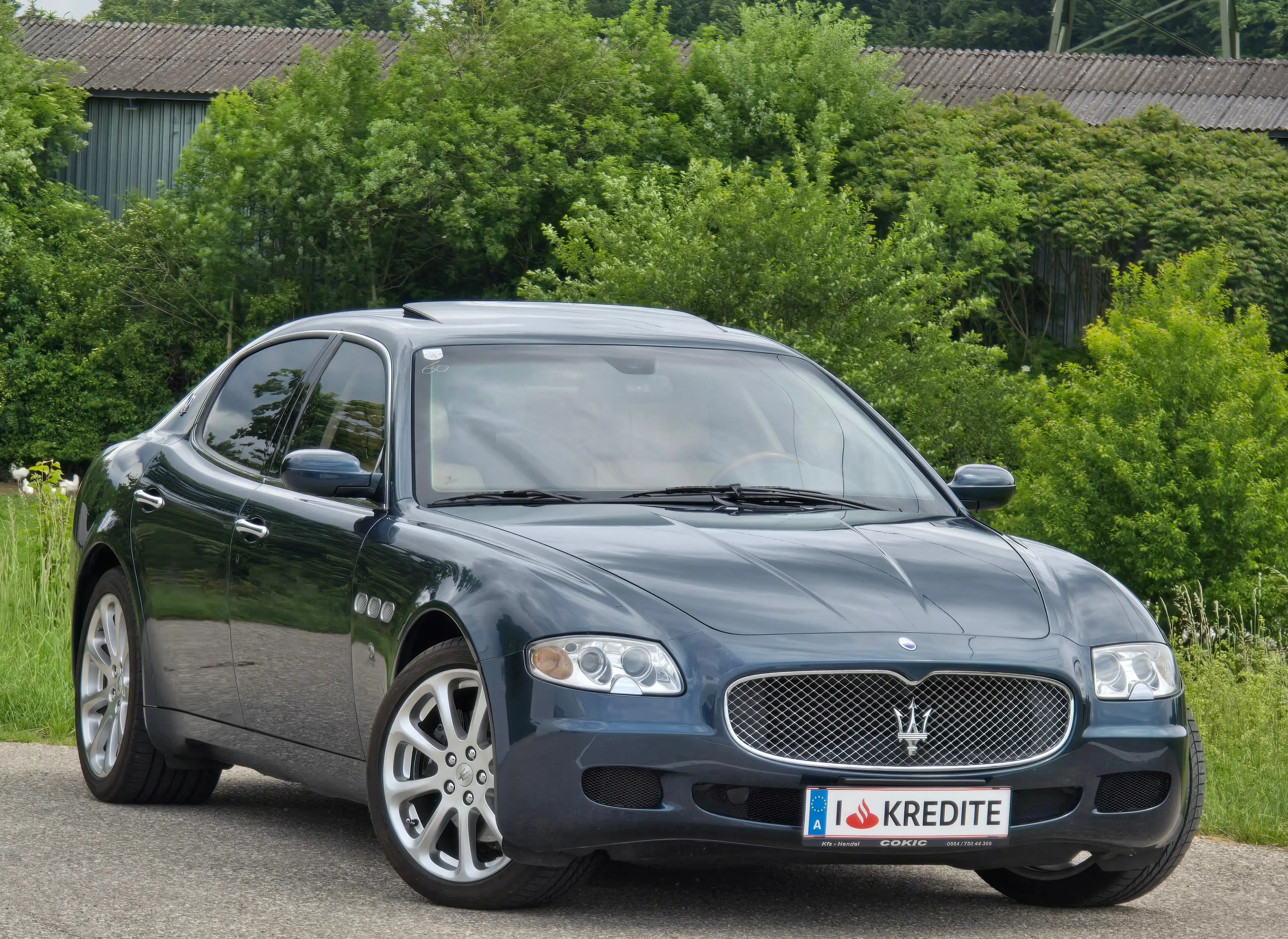 Maserati Quattroporte Top* Kredit* Automatik*Beige Leder*Servicegepflegt — photo 2