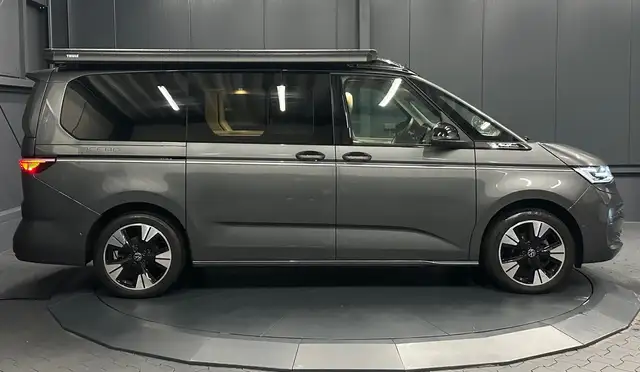 Volkswagen T7 California view 6