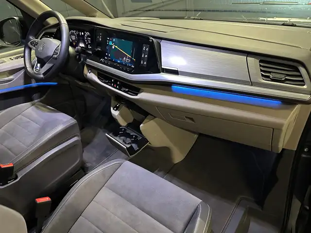 Volkswagen T7 California view 10