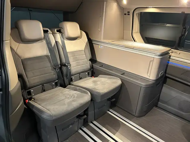 Volkswagen T7 California view 13