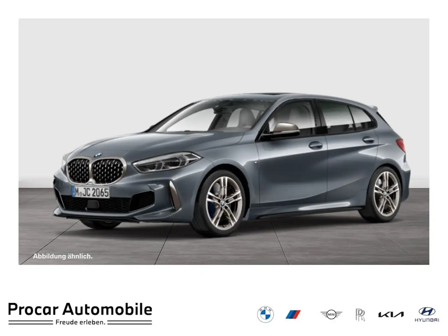 BMW 135 M135i xDrive XDRIVE+PANO+SHZ+LHZ+LED+DAB+PDC+UVM. Grijs - 1