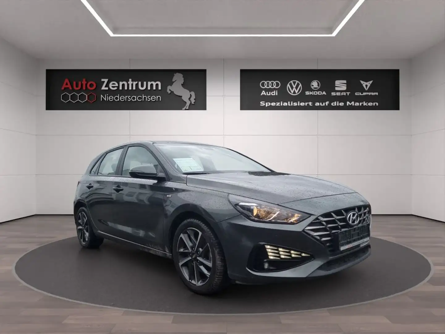 Hyundai i30 1.0 T-GDI 48V-Hybrid DCT Connect & Go CarPlay Grau - 2