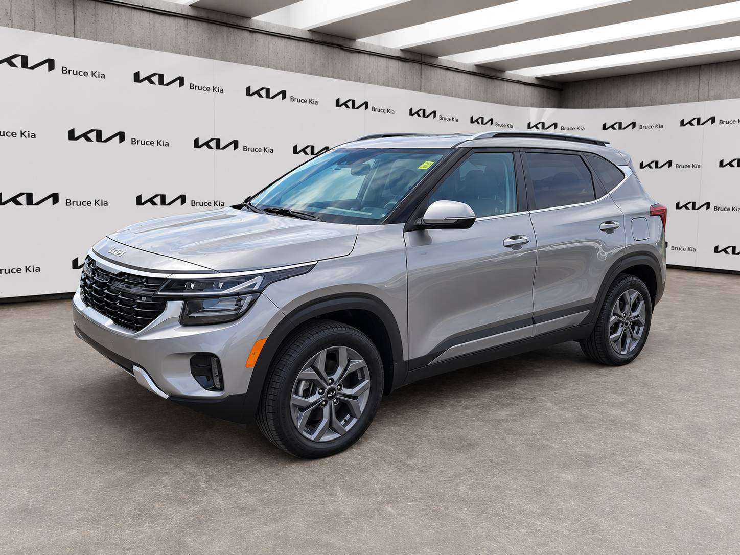  2025 Kia Seltos EX AWD   