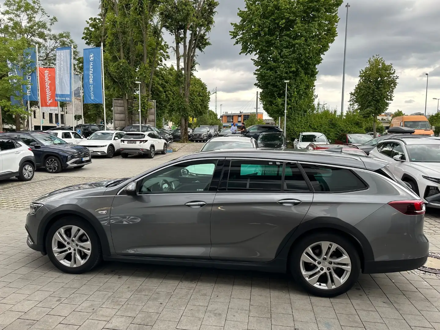 Opel Insignia B Country Tourer 1.5 Turbo Matrix AUT Gris - 2