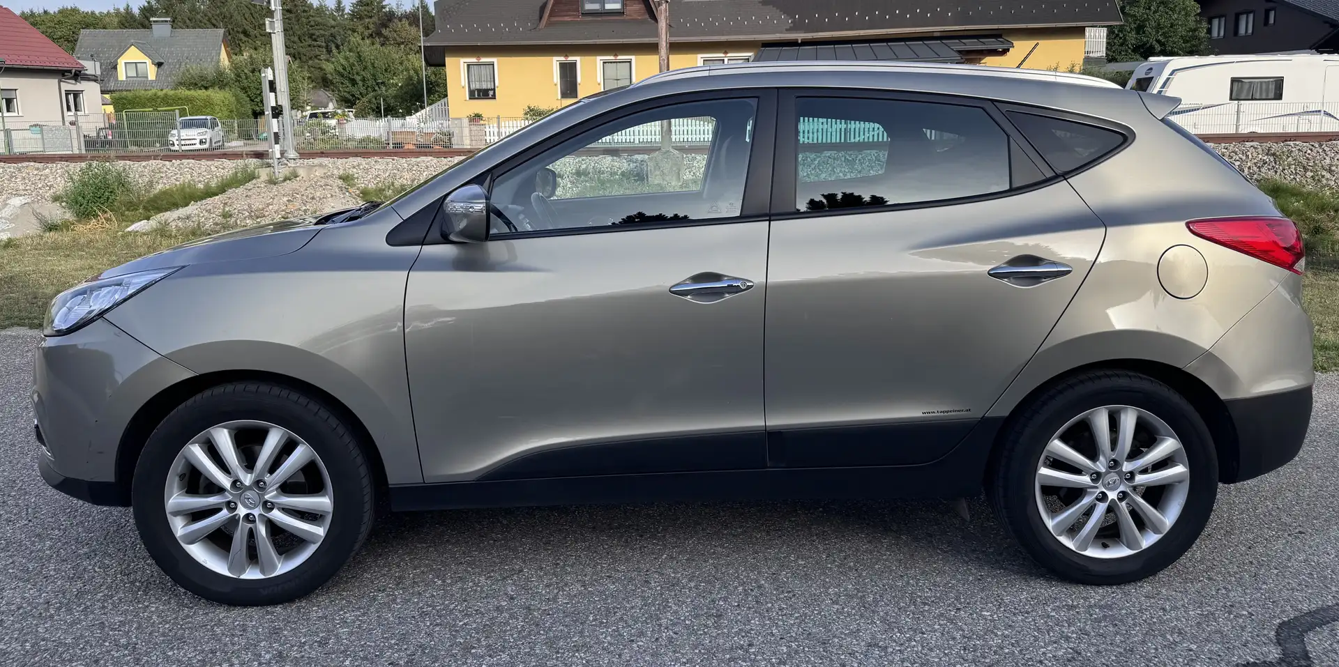 Hyundai iX35 Style Grau - 1