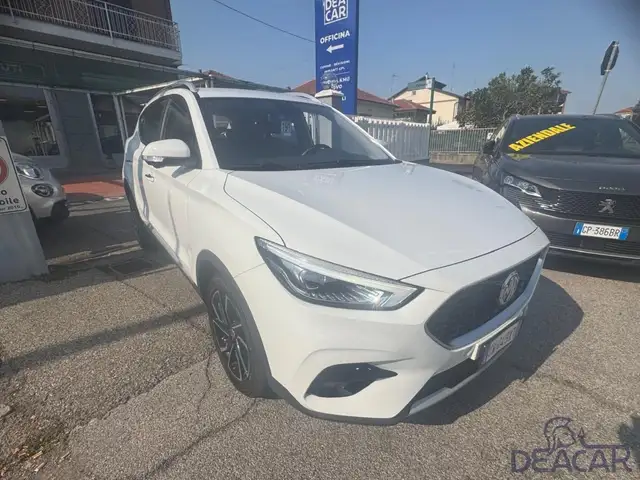 MG ZS view 9