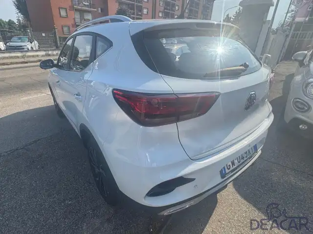 MG ZS view 5