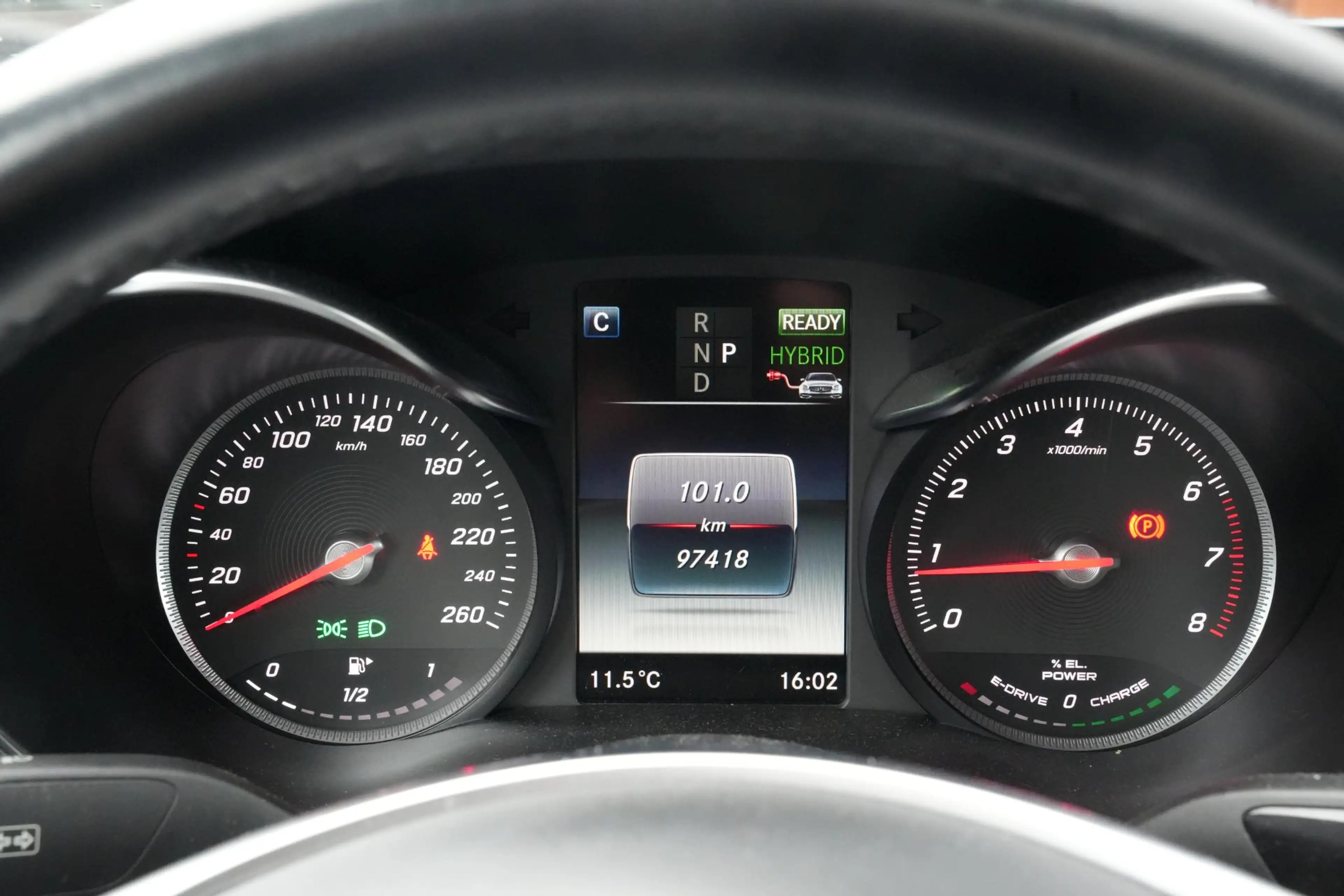 Mercedes-Benz C 350 e AMG Luchtvering Panoramadak Cruise Stoelverw. Le — photo 23