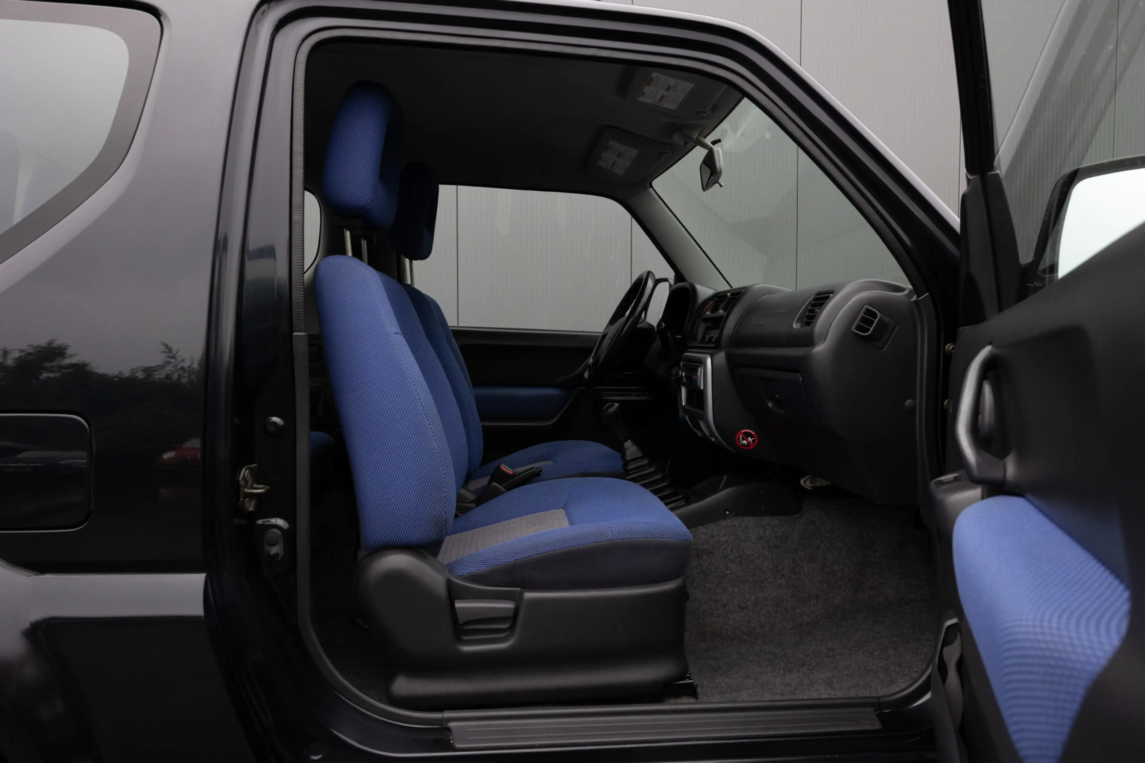 Suzuki Jimny 1.3 | AWD 4X4 | AIRCO | NL-AUTO — photo 12