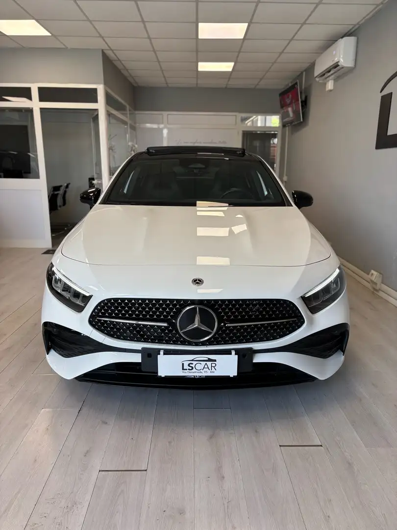 Mercedes-Benz A 180 Premium~Amg~Night~Edition~Unipro~Promofinanziament Bianco - 2