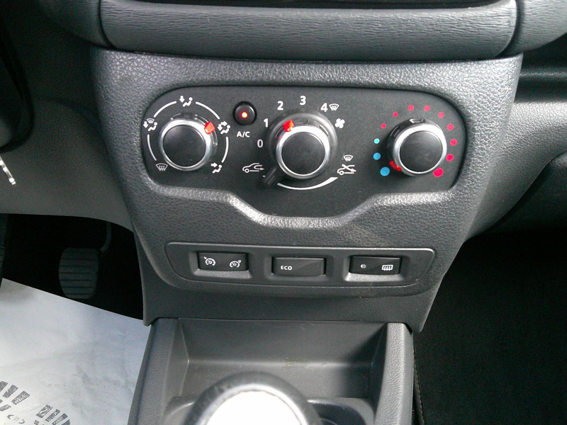 Dacia Lodgy Stepway Celebration — photo 13