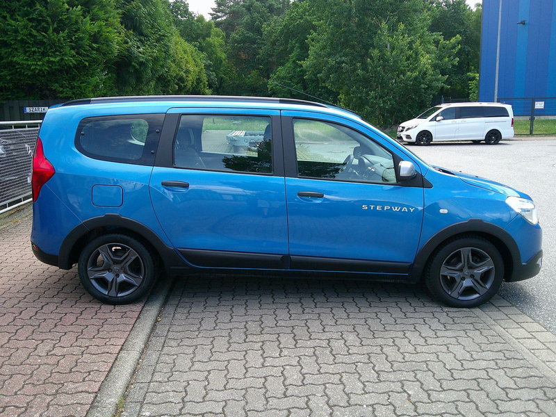 Dacia Lodgy Stepway Celebration — photo 4