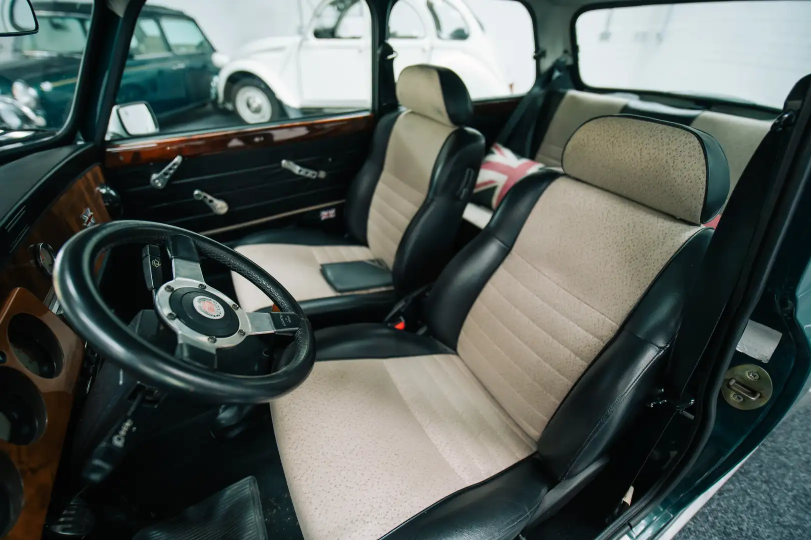 MINI Cooper 1.3i Cooper Vert - 2