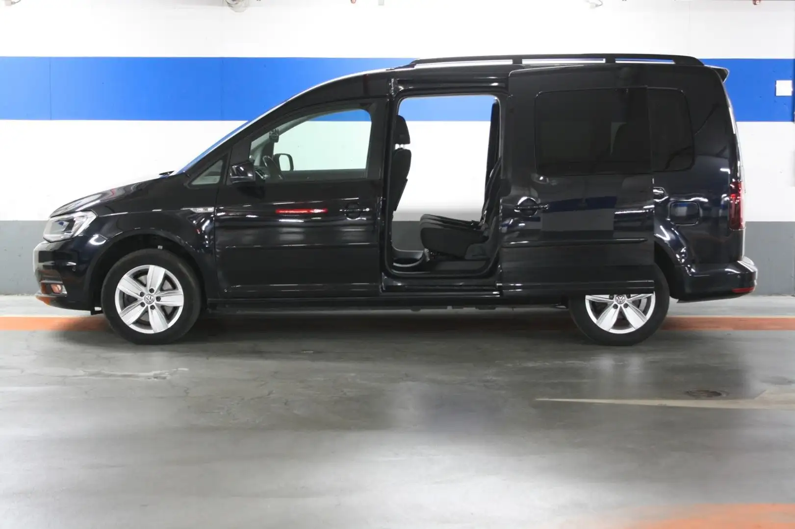 Volkswagen Caddy Maxi lang 1Jahr Gewährleistung Comfortline Schwarz - 2