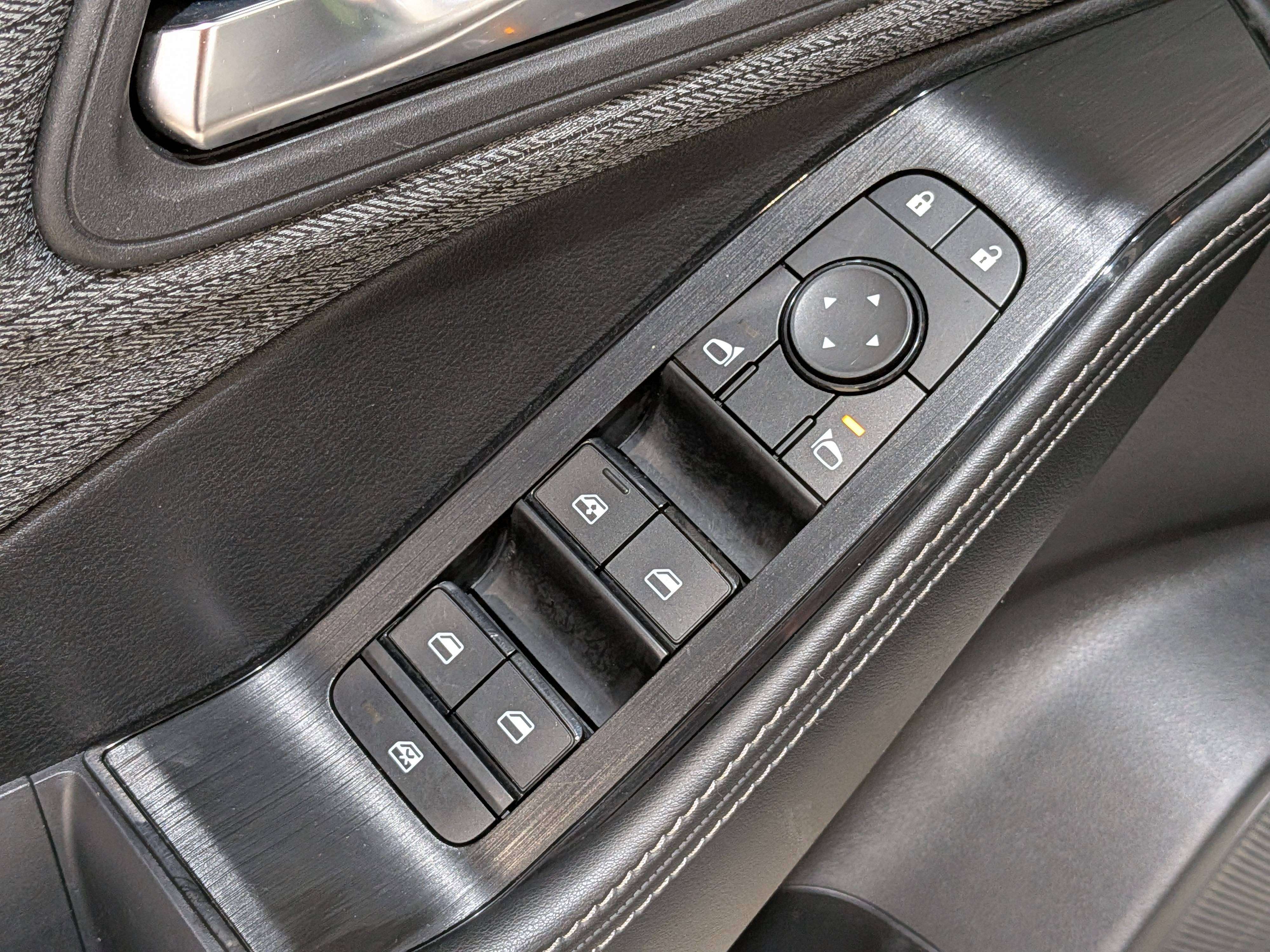 Nissan Rogue 2023