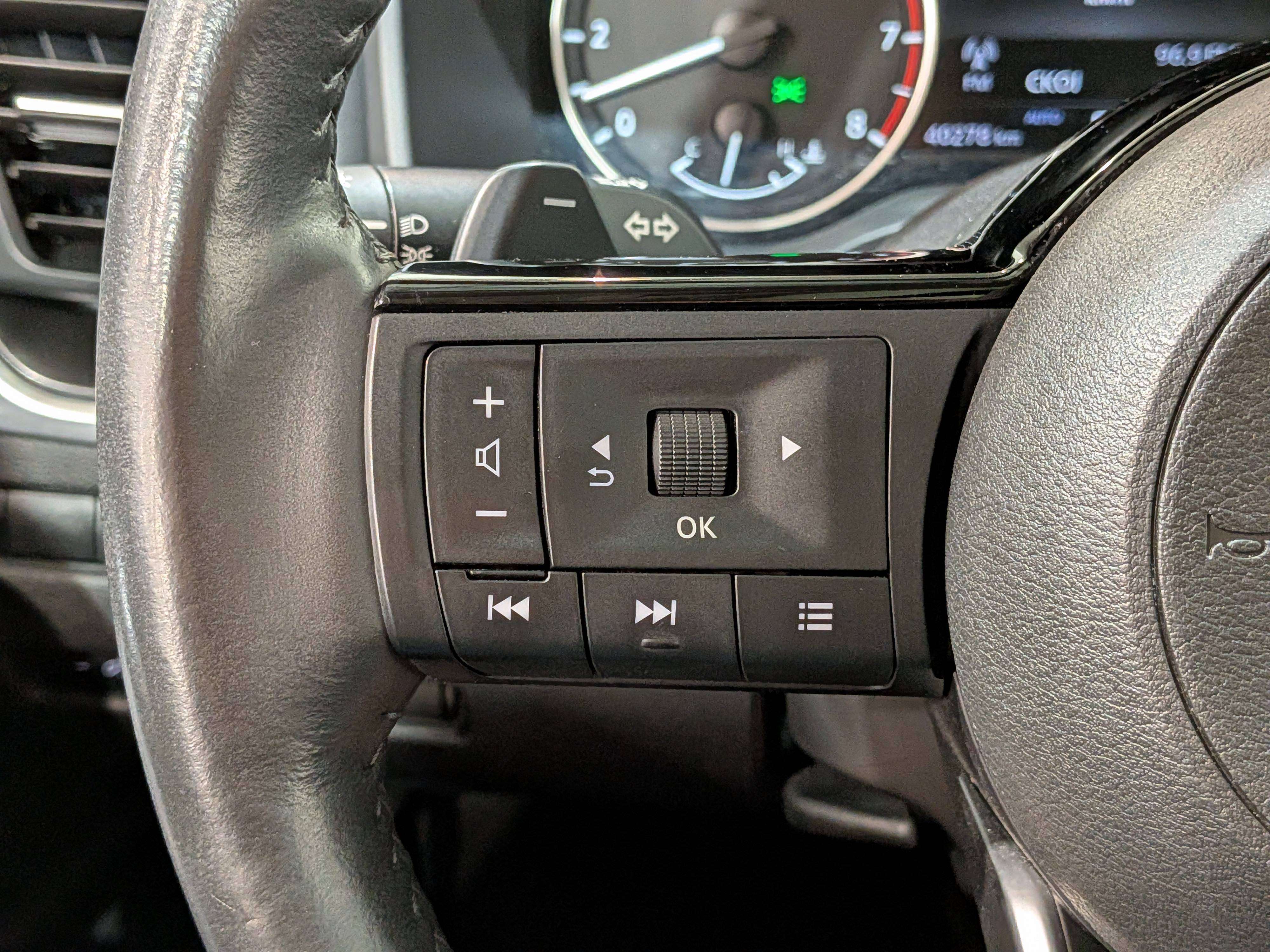 Nissan Rogue 2023