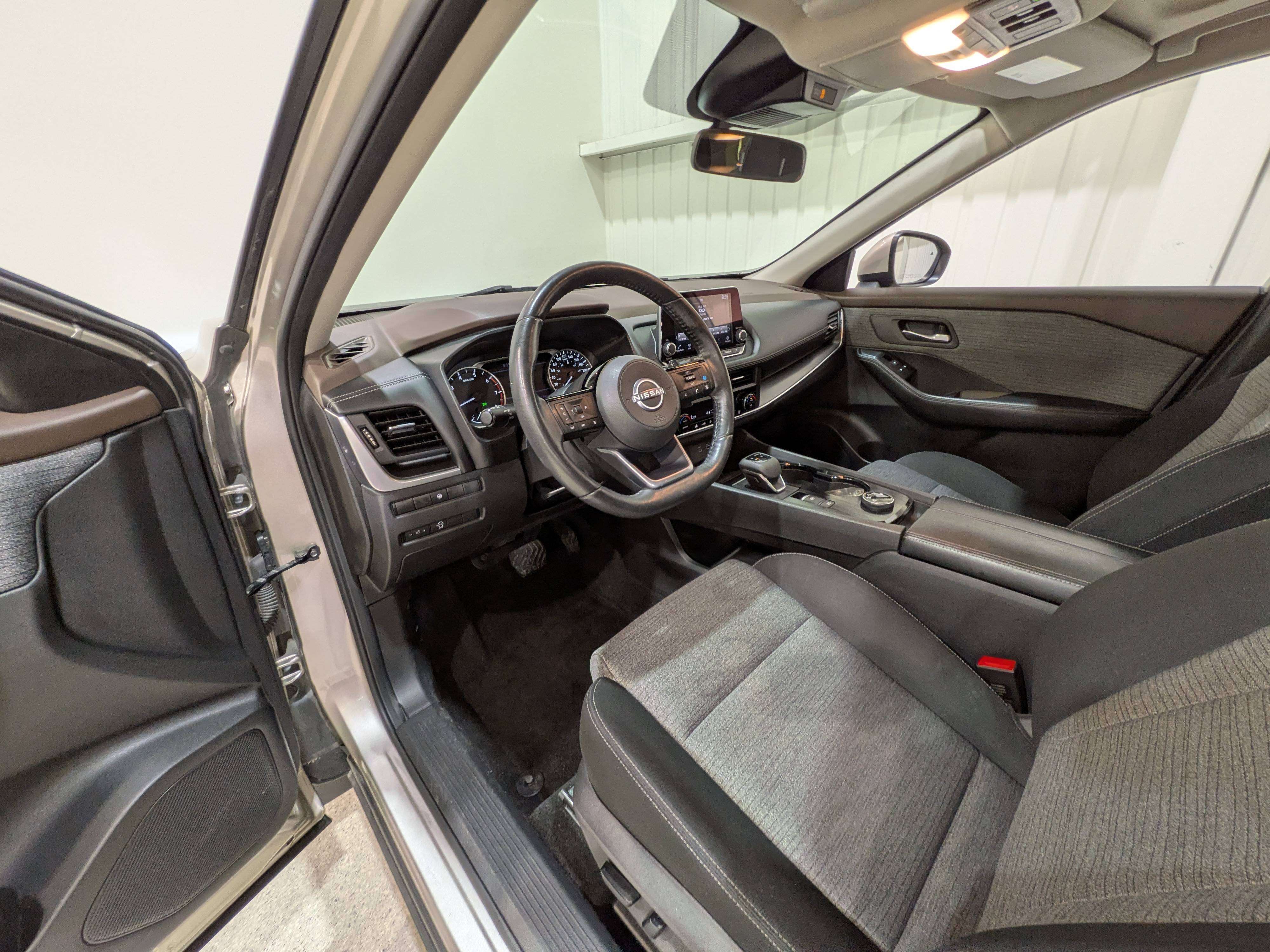 Nissan Rogue 2023